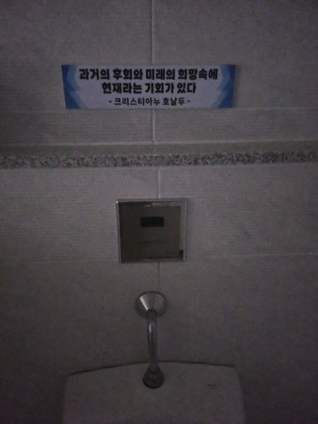 1740750889_0_img.jpeg