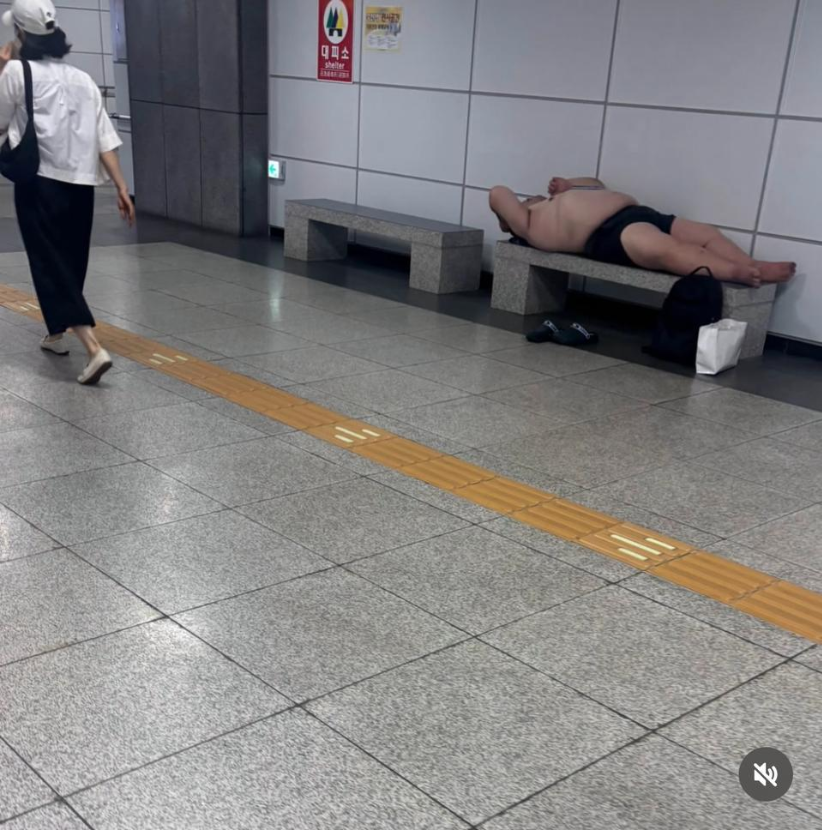 1753913352_0_img.jpeg